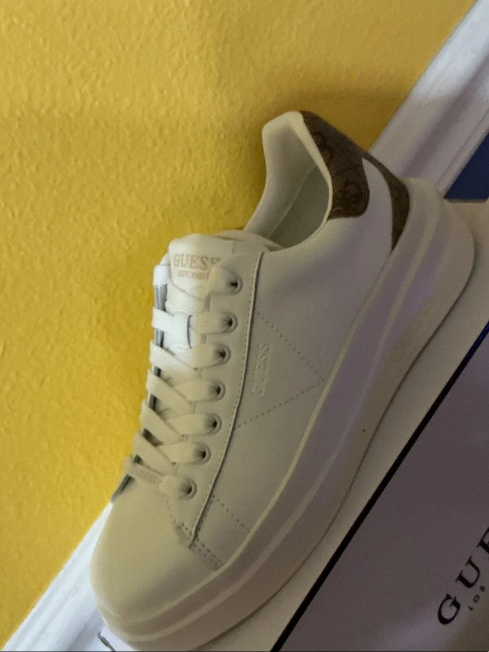GUESS White Platform Sneakers with Brown Logo Heel 7.5 Nwb